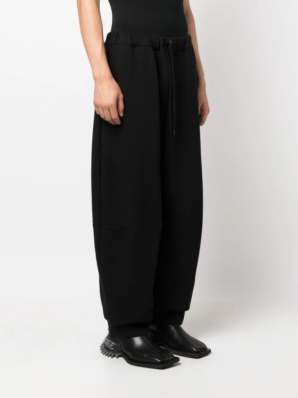 Pantaloni a gamba ampia  in nero - uomo